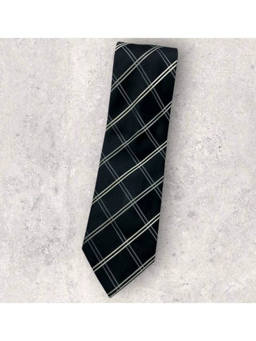 DONALD J. TRUMP Silk Tie Black Gray White Tartan W:3.6" EUC